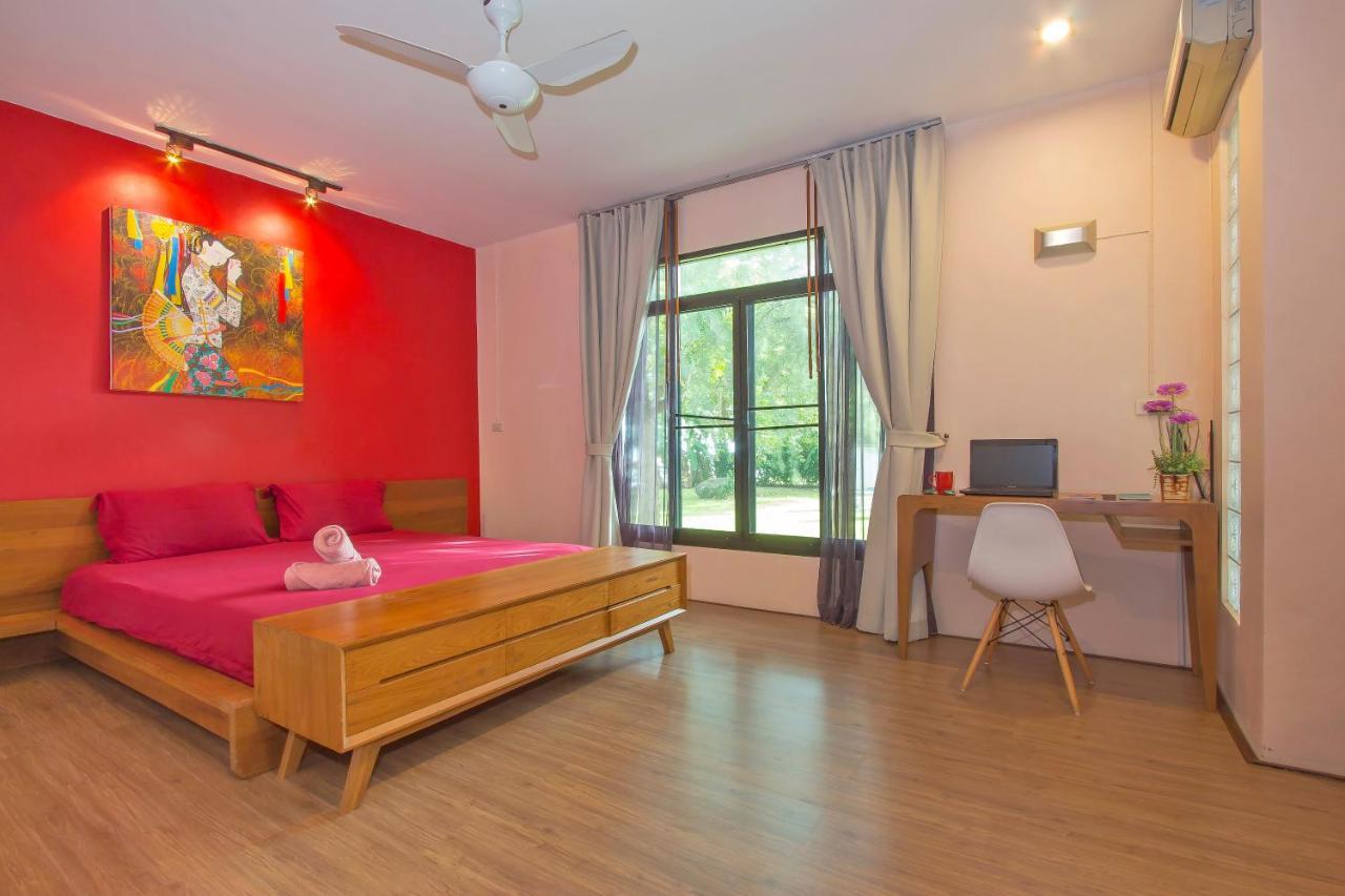 Villa Miracle Rawai Exterior photo